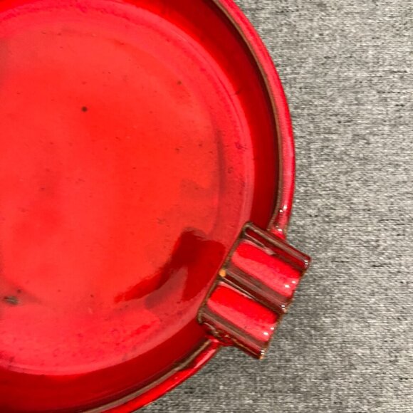 Vintage Mid-Century Modern Red & Black Ceramic Ashtray - Picture 3 of 6